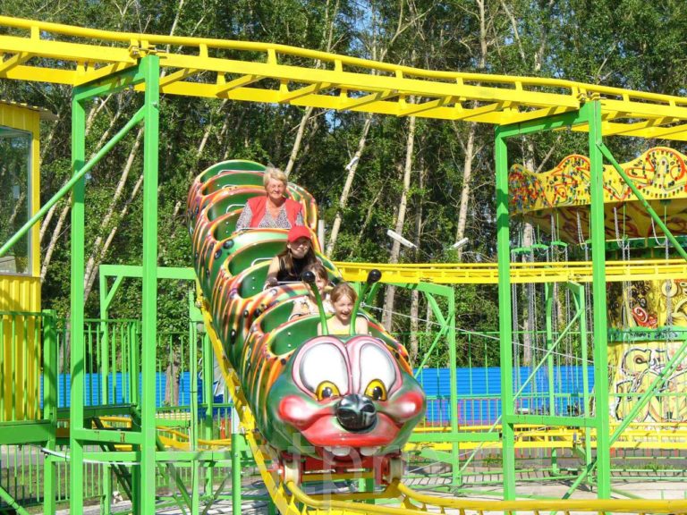 How To Find And Buy A Wacky Worm Kids Roller Coaster Tech Blog