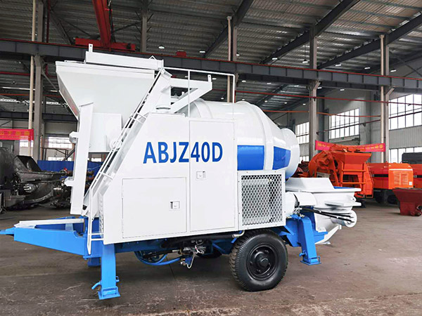 Types Of Concrete Pump In UAE