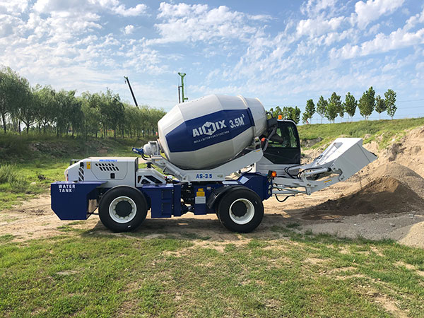 Reasons To Buy The Self Loading Concrete Mixer In China