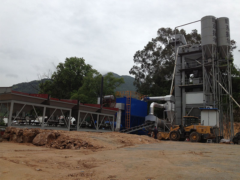 asphalt mixing plants