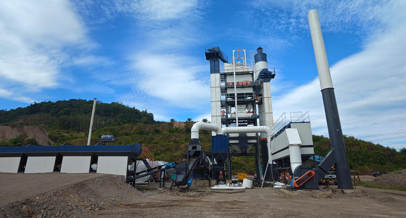 Stationary asphalt plant in Malaysia